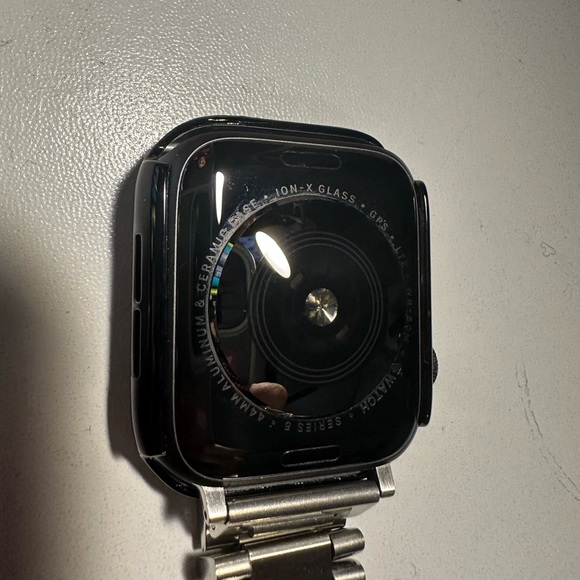 Apple Watch 5th series 44mm for sale;comes with some bands too if u want them:) - Picture 3 of 3